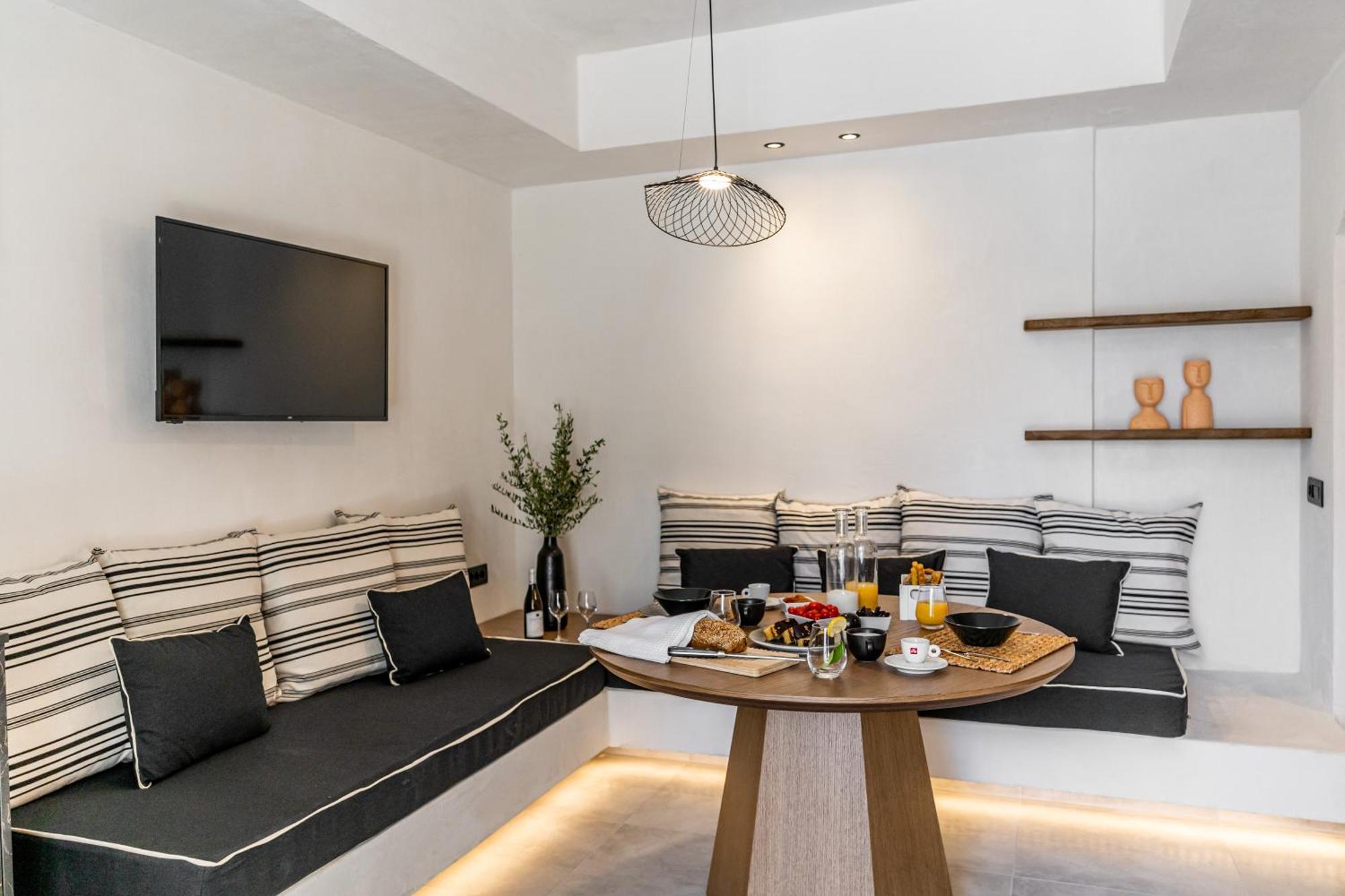 Amer Suites Fira  Room photo